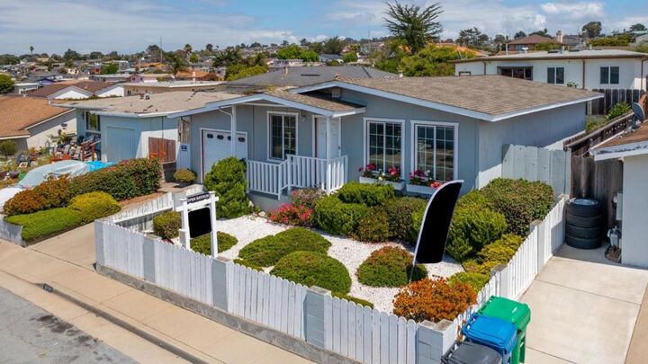 Property Photo:  1714 Waring Street  CA 93955 