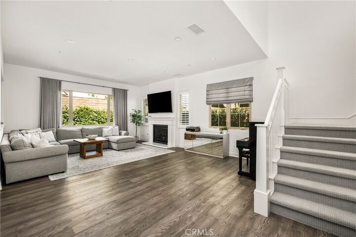 Property Photo:  61 Furlong  CA 92602 