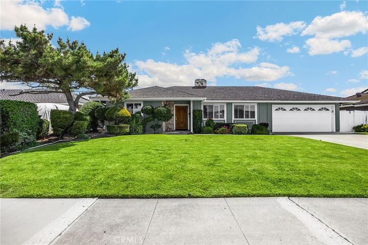 Property Photo:  2940 Firethorne Ave  CA 92835 