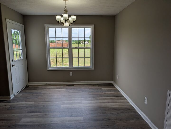 Property Photo: 2130 Horton Way TN 37091