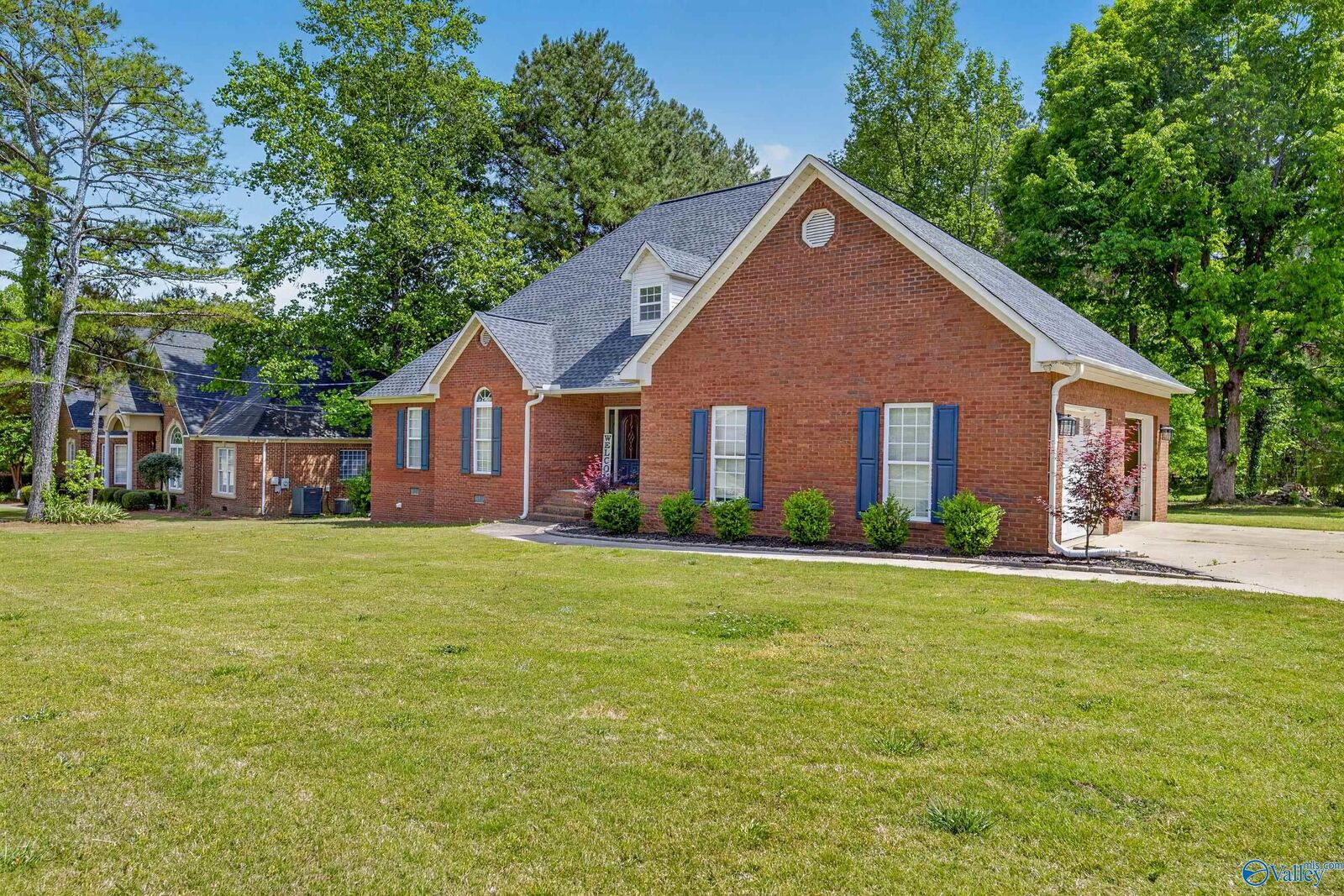 Property Photo:  368 Hazel Creek Trail  AL 36207 