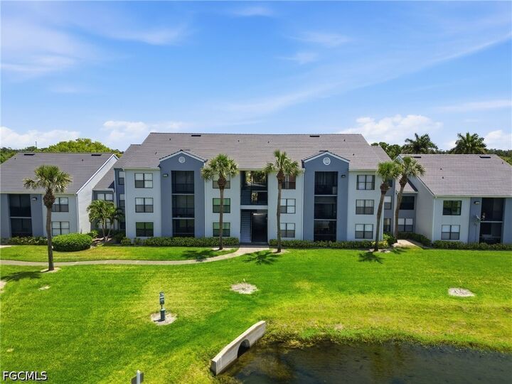 Property Photo:  13605 Eagle Ridge Drive 1725  FL 33912 