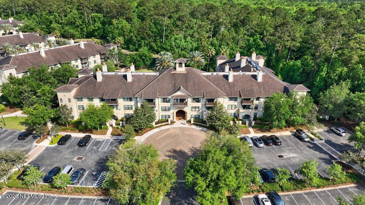 Property Photo:  965 Registry Boulevard 202  FL 32092 