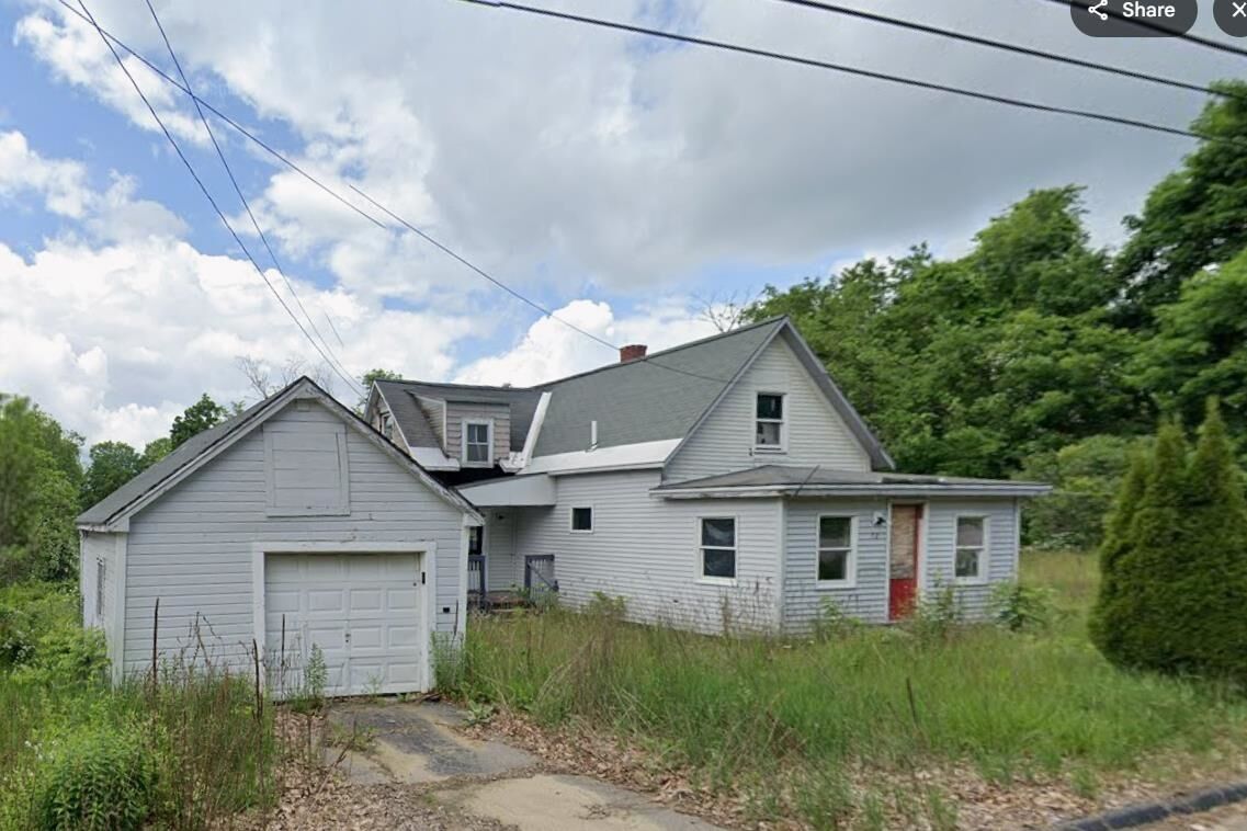 Property Photo:  72 Chestnut Street  NH 03235 