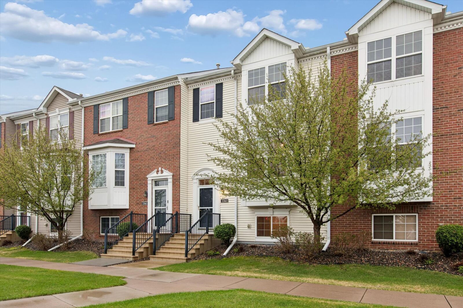 Property Photo:  5561 Elm Grove Court  MN 55428 