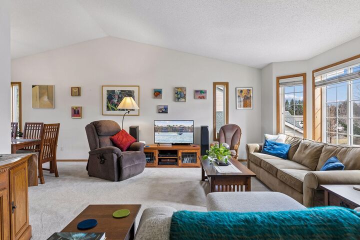 Property Photo:  355 Parkview Lane S  MN 55119 