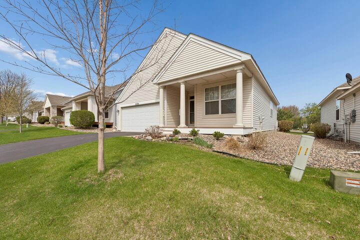 Property Photo:  15130 Dutchman Way  MN 55124 