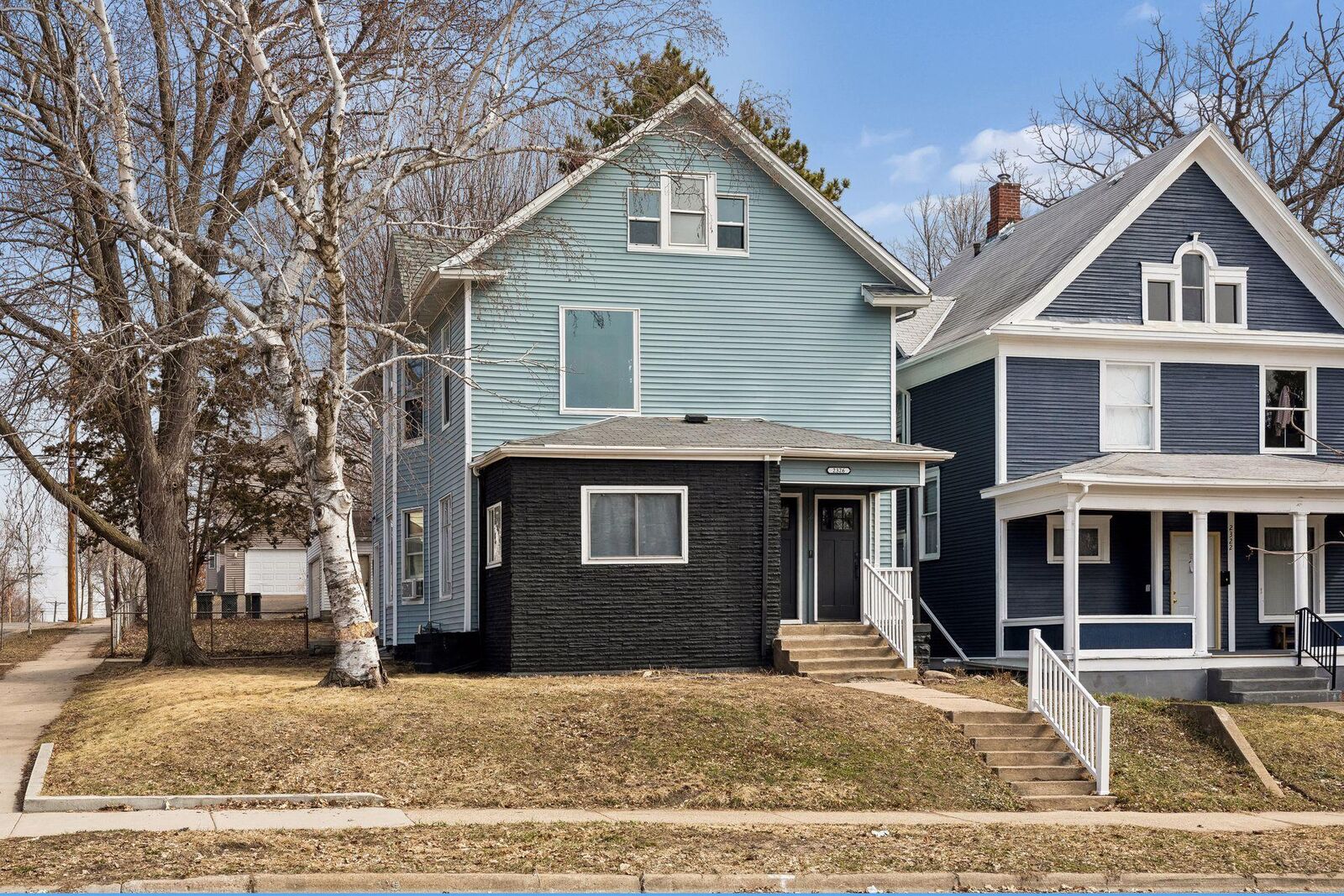 Property Photo:  2326 Bryant Avenue N  MN 55411 