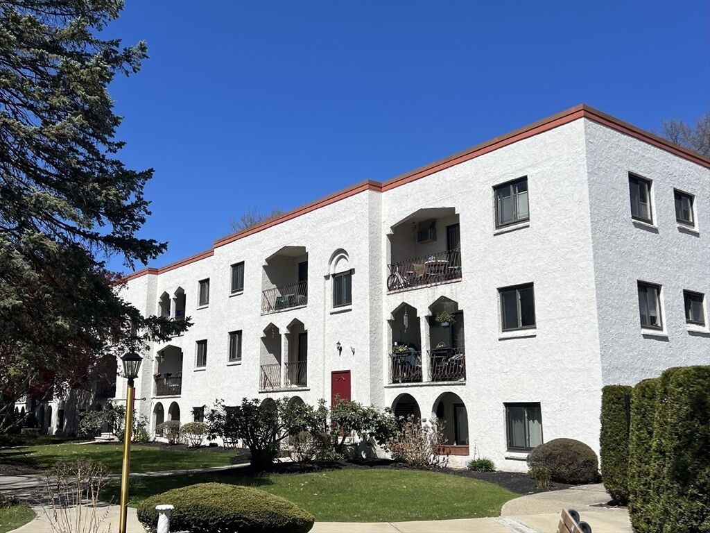 Property Photo: 320 Fellsview Terrace 326 C MA 02180