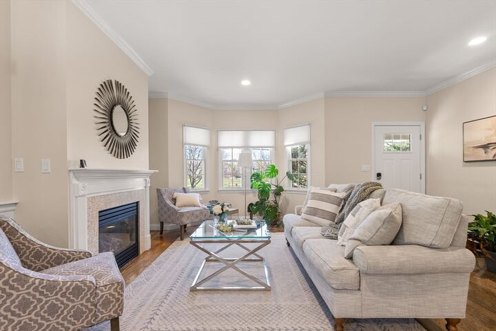 Property Photo:  73 Oak Ave 1  MA 02465 