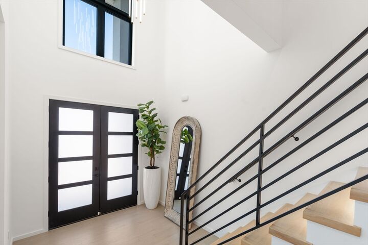 Property Photo:  29 Hanson Road  MA 02459 