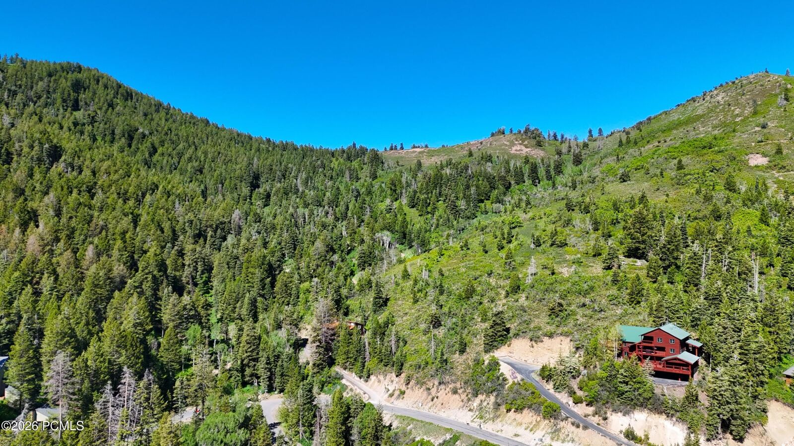 Property Photo: 655 Matterhorn Drive UT 84098