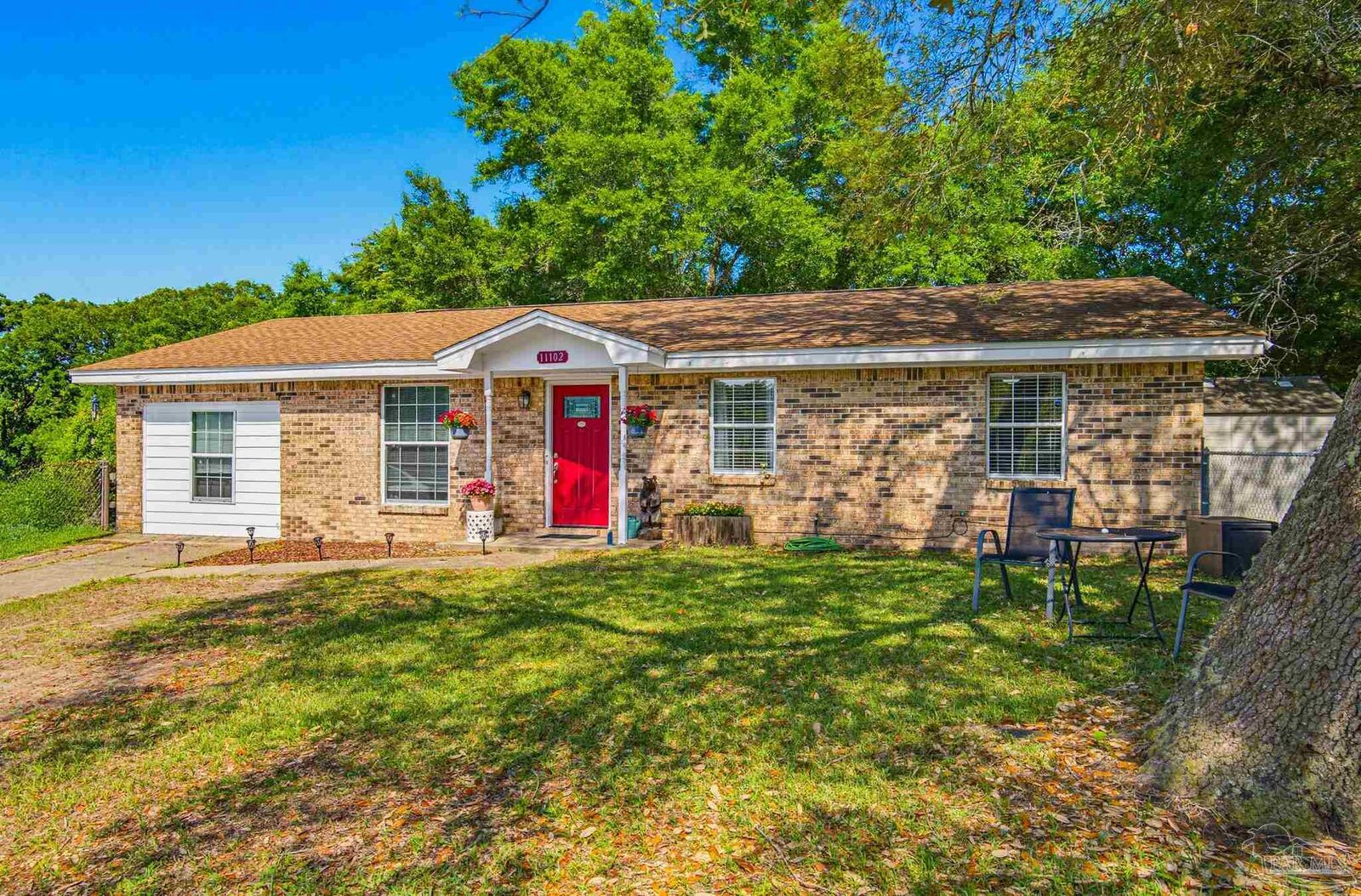 Property Photo:  11102 Calvin St  FL 32534 