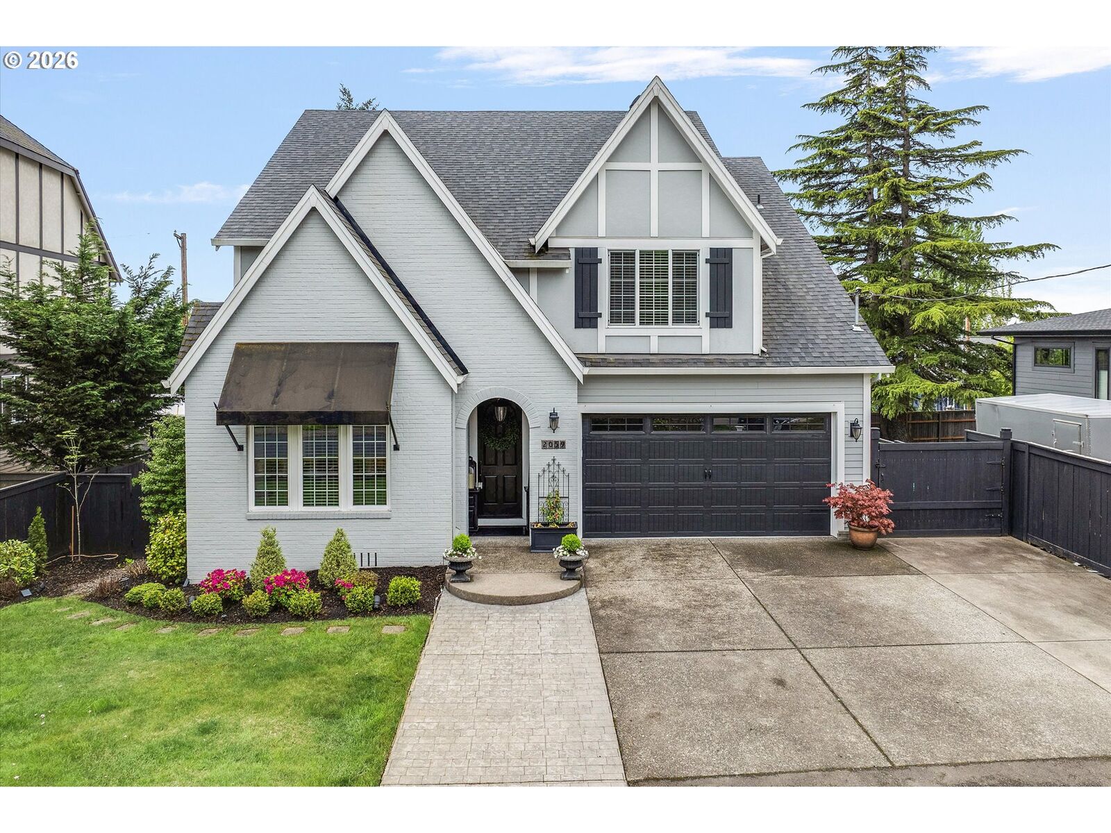 Property Photo:  2059 NW Ramsey Dr  OR 97229 