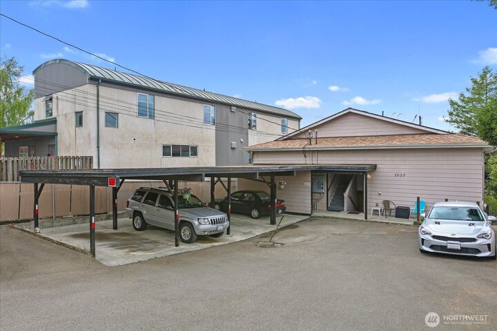 Property Photo:  2609 W Marine View Drive 2  WA 98201 