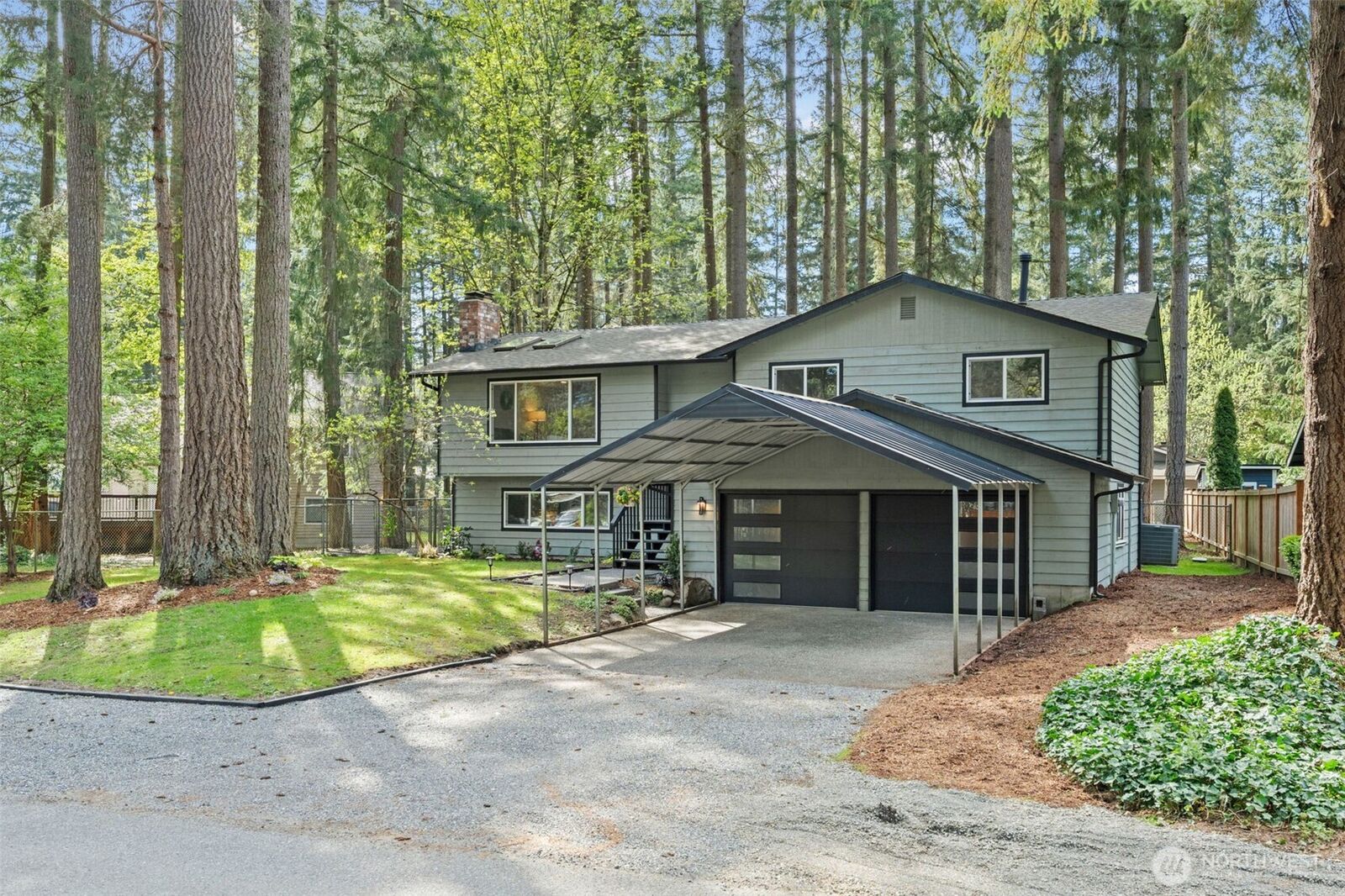 Property Photo:  16519  191st Place NE  WA 98072 