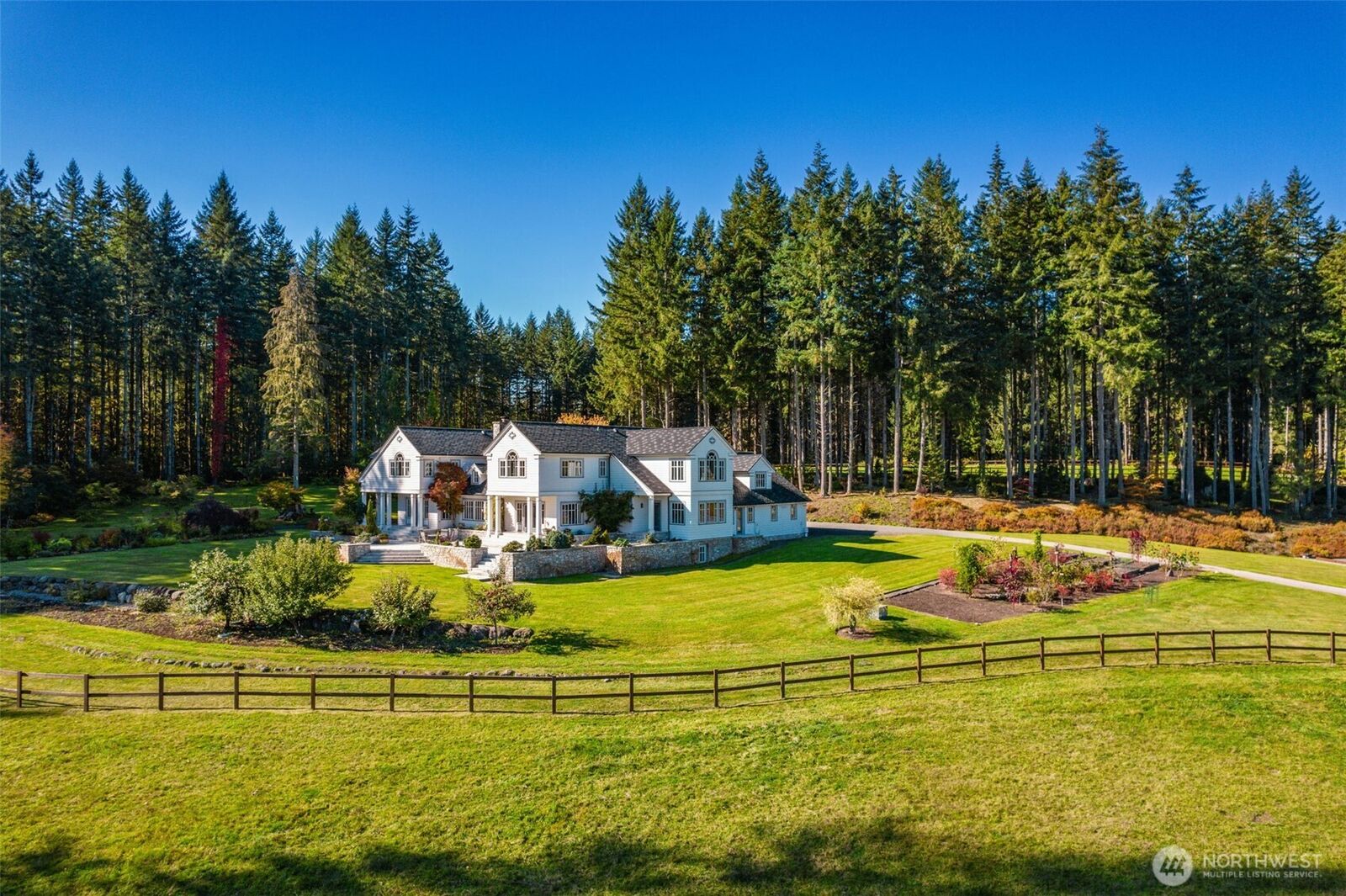 MLS#2514533: 12907 Moss Creek Lane NE, Carnation, WA 98014