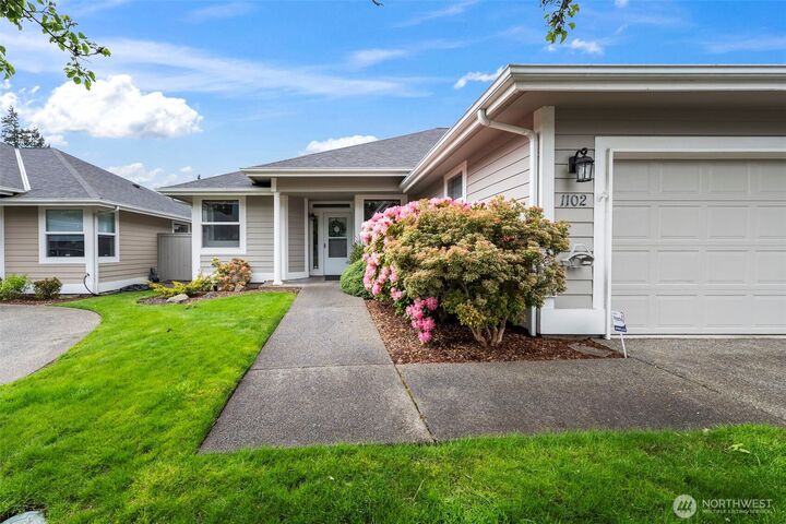 Property Photo:  1102  Garden Circle  WA 98466 