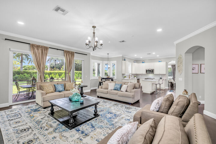 Property Photo:  4661 Manderly Drive  FL 33449 