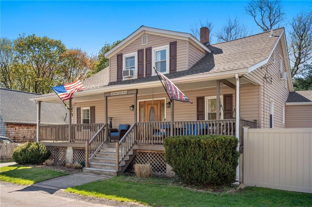 Property Photo:  16 Elizabeth Avenue  RI 02917 