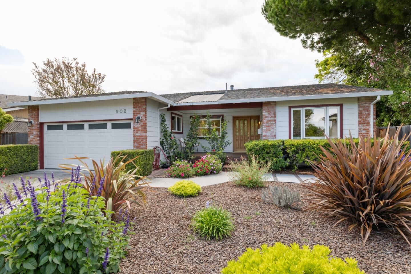 Property Photo:  902 San Marcos Circle  CA 94043 