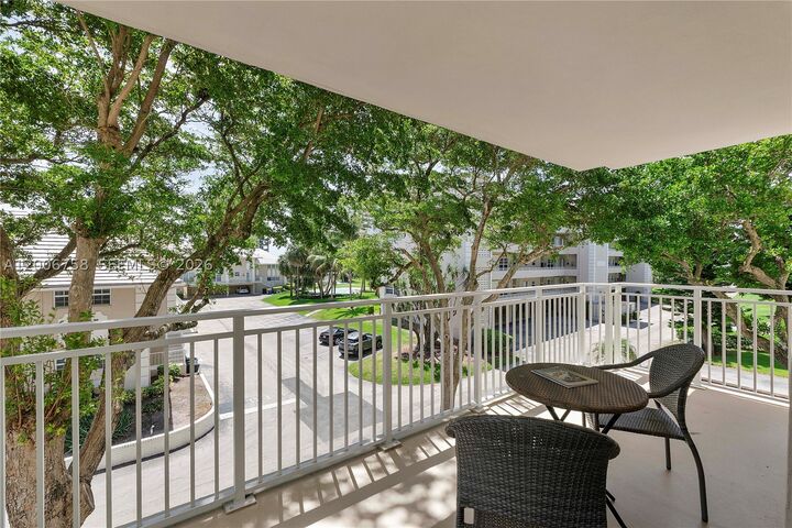 Property Photo:  950 De Soto Rd 3C  FL 33432 