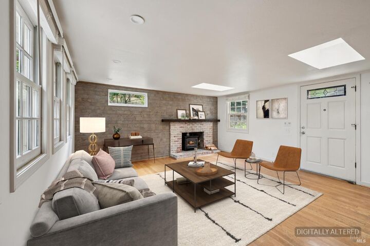 Property Photo:  204 Resaca Avenue  CA 94933 