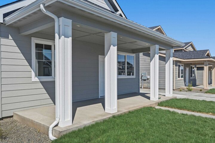 Property Photo:  68 S Treeline St  WA 99001 