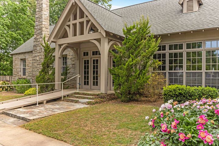 Property Photo:  363 Connecticut Avenue  SC 29302 