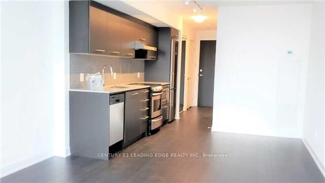 Property Photo: 87 Peter Street 1208 ON M5V 2G4