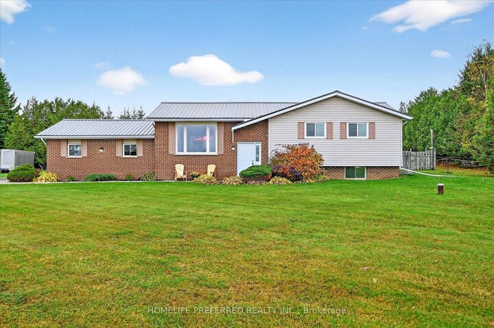 Property Photo: 530 Centreline Road ON K9V 4R5