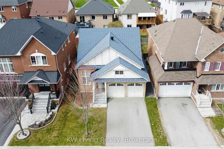 Property Photo: 44 Galea Drive ON L1Z 0J7