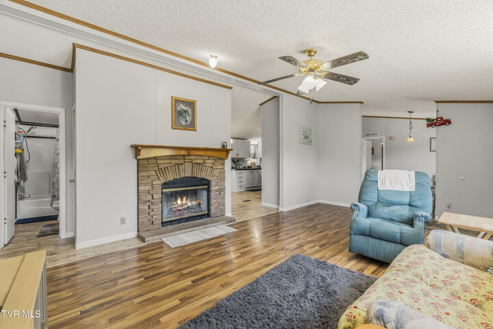 Property Photo:  207 East Lane Street  TN 37642 