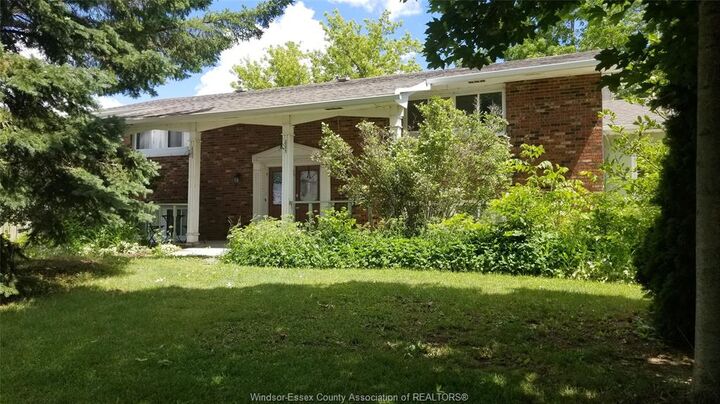 8 Story Street — photo 1
