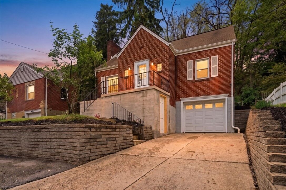Property Photo:  3343 Maple  PA 15237 
