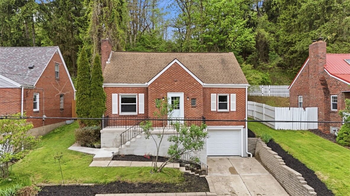 Property Photo:  3343 Maple  PA 15237 