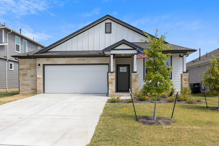 Property Photo:  217 Greens Bayou Trail  TX 78634 