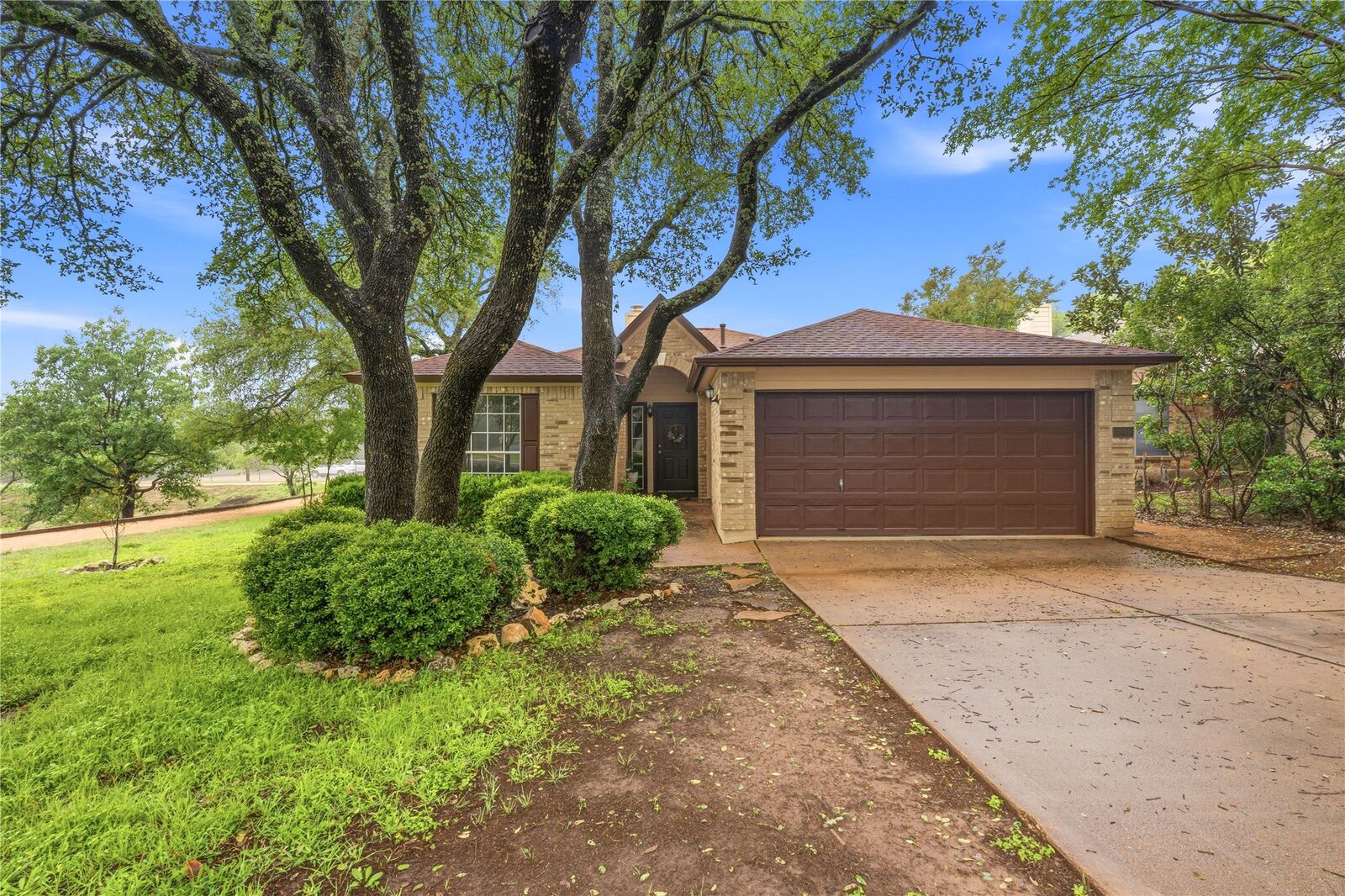 Property Photo:  1909 Aster Pass  TX 78613 