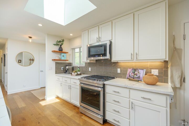 Property Photo:  1125 Shady Oak Place  CA 95404 