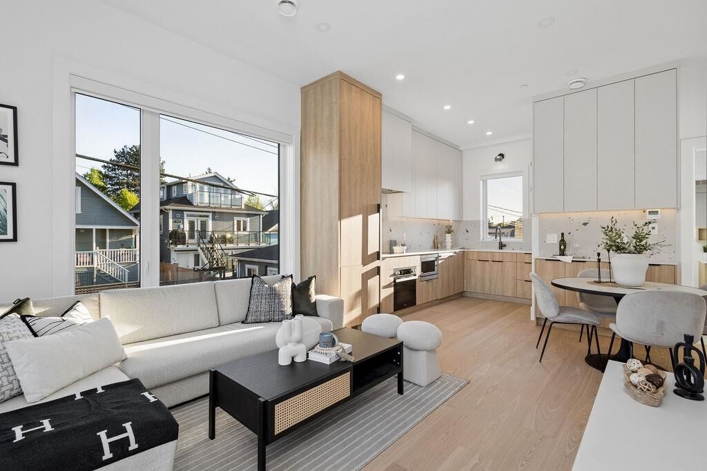 Property Photo: 2754 Graveley Street BC V5K 3J7