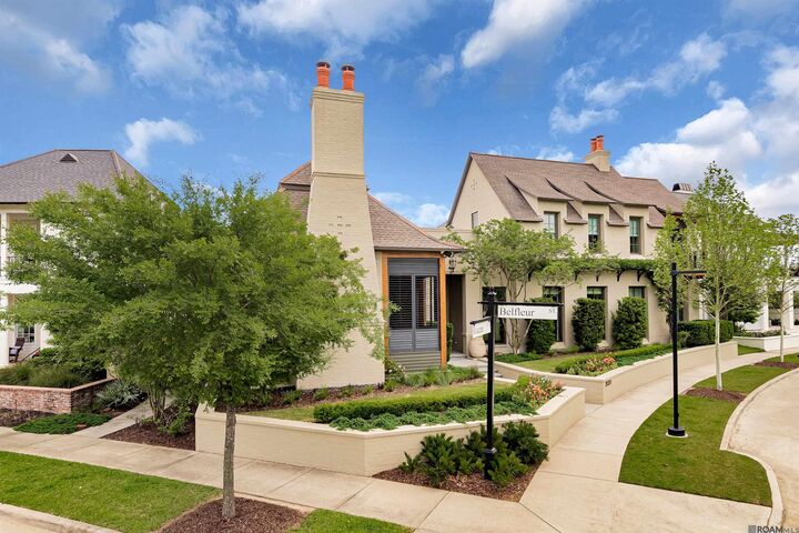 Property Photo:  2020 Rouzan Ave  LA 70808 