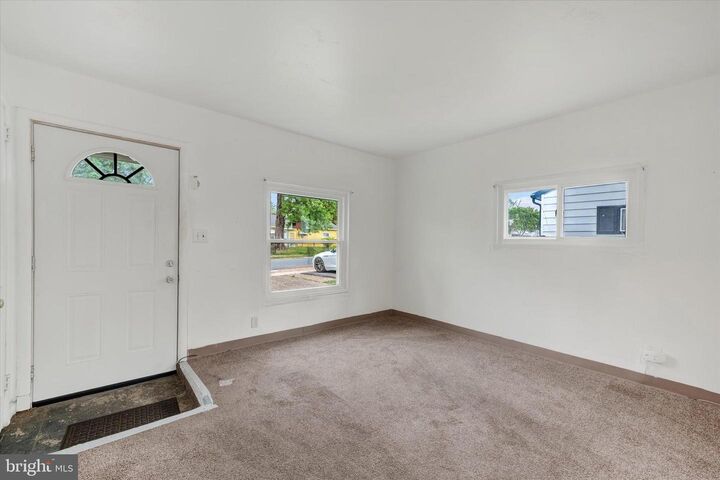 Property Photo:  17 Onaway Place  DE 19720 