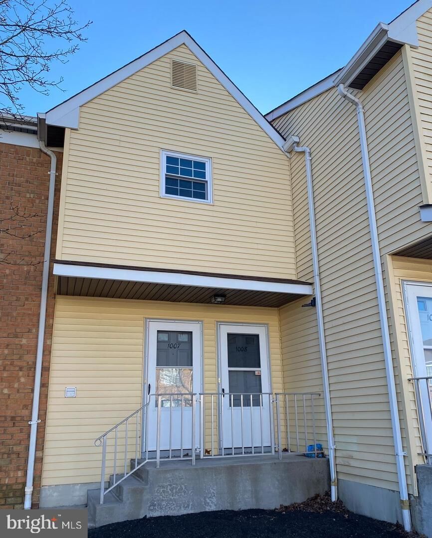 Property Photo:  1008 Woodchip Road  NJ 08048 