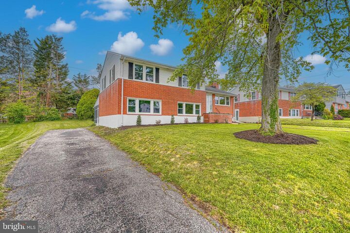 Property Photo:  2108 Eastridge Road  MD 21093 
