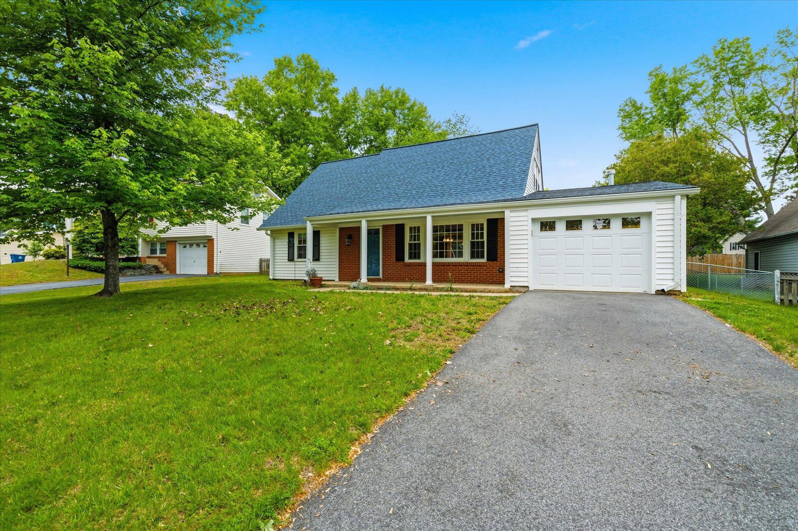Property Photo:  5406 Dunsmore Road  VA 22315 