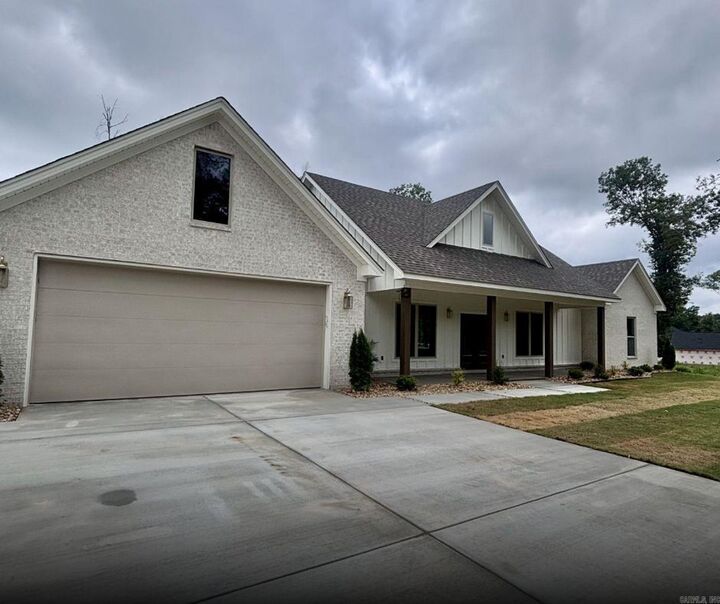 Property Photo:  6762 N Detonti Road  AR 72011 