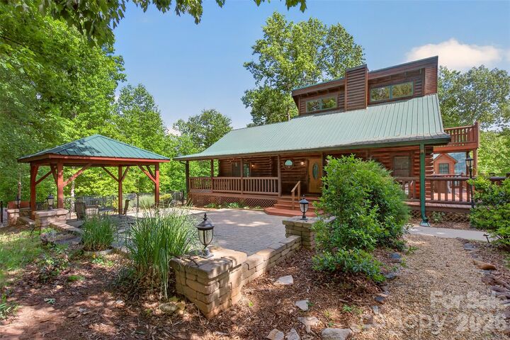 Property Photo:  270 Cross Ridge Drive  NC 28139 