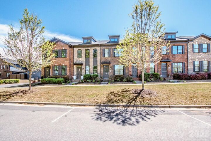 Property Photo:  308 Linestowe Drive  NC 28012 