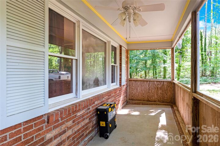 Property Photo:  7065 Fieldcrest Lane  NC 28037 