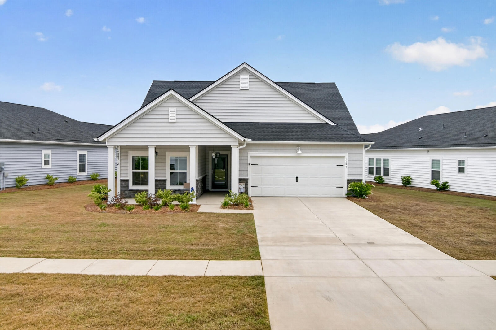 Property Photo:  1387 Locals Street  SC 29485 